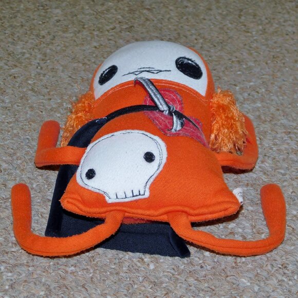Monster Lab The Wrestler and the Needle (Diane Perry) Orange Monster Plush Doll - Picture 5 of 9
